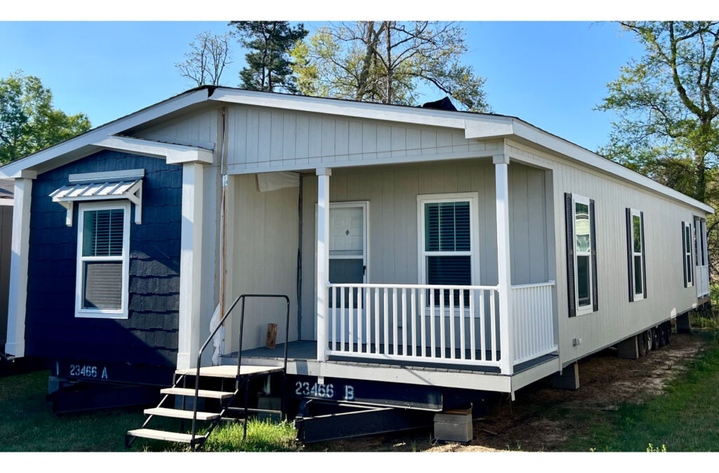 2024-Clayton-Porch